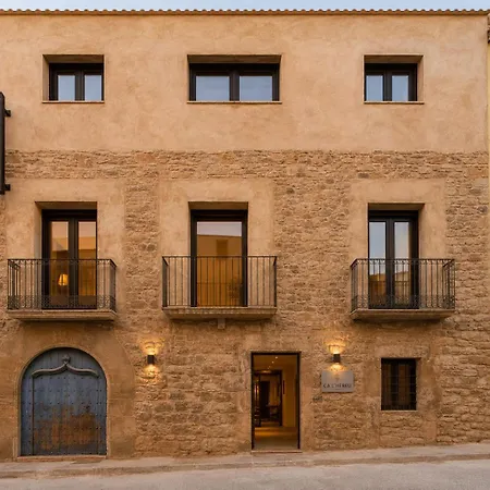 Ca L Hereu Hostal *